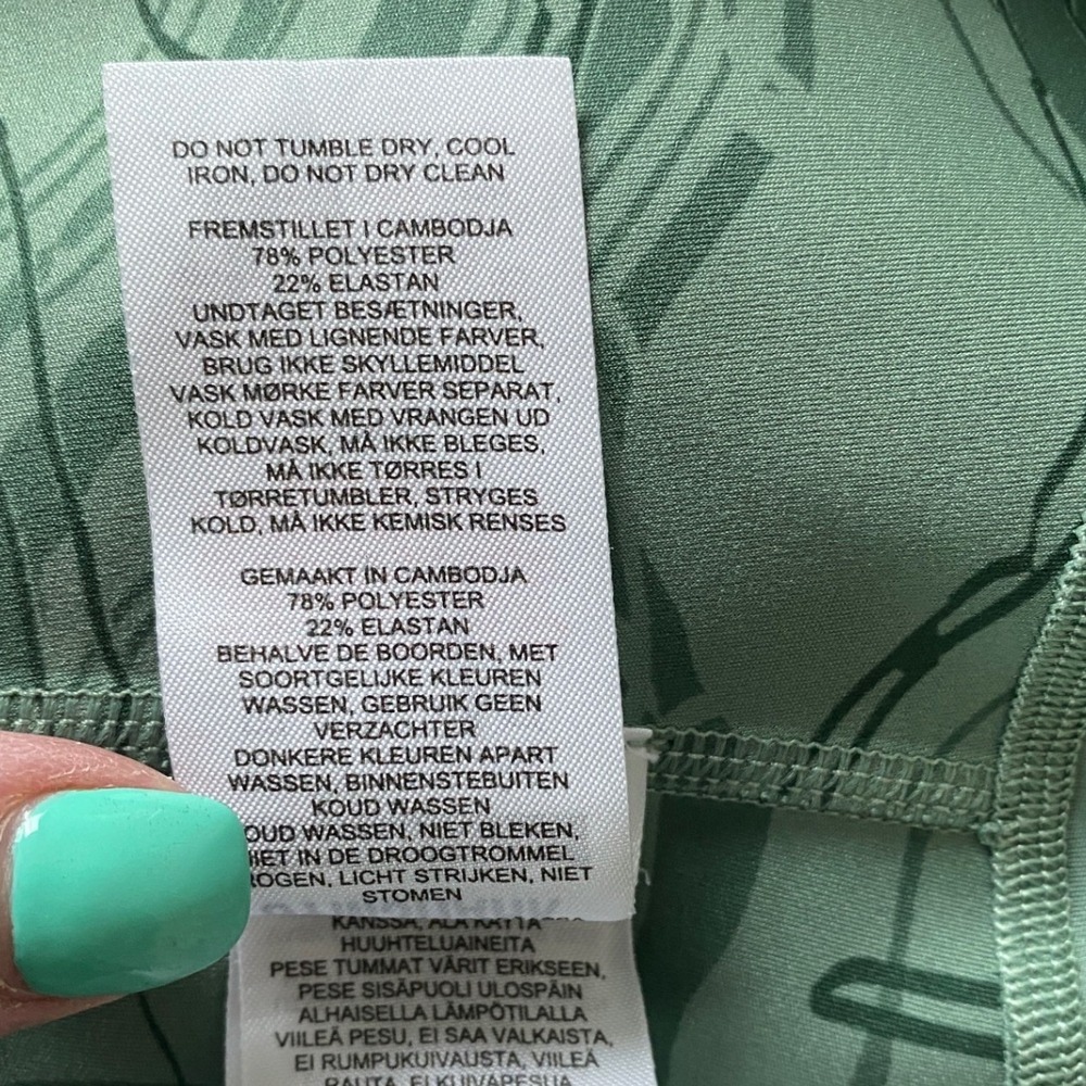 Gymshark Wmns Power Support High Waisted Scrunch Bum Legging Green Marble Print - Picture 9 of 10